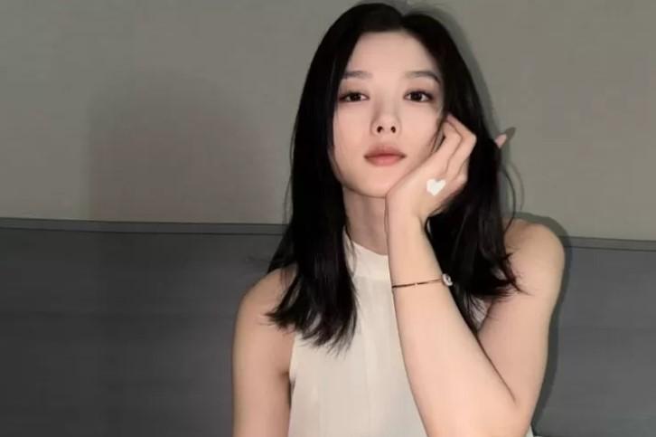 Akibat Terlarut dalam Peran, Kim Yoo Jung Pemeran Dear X Akui Hubungannya Sempat Renggang dengan Rekan Sesama Artis