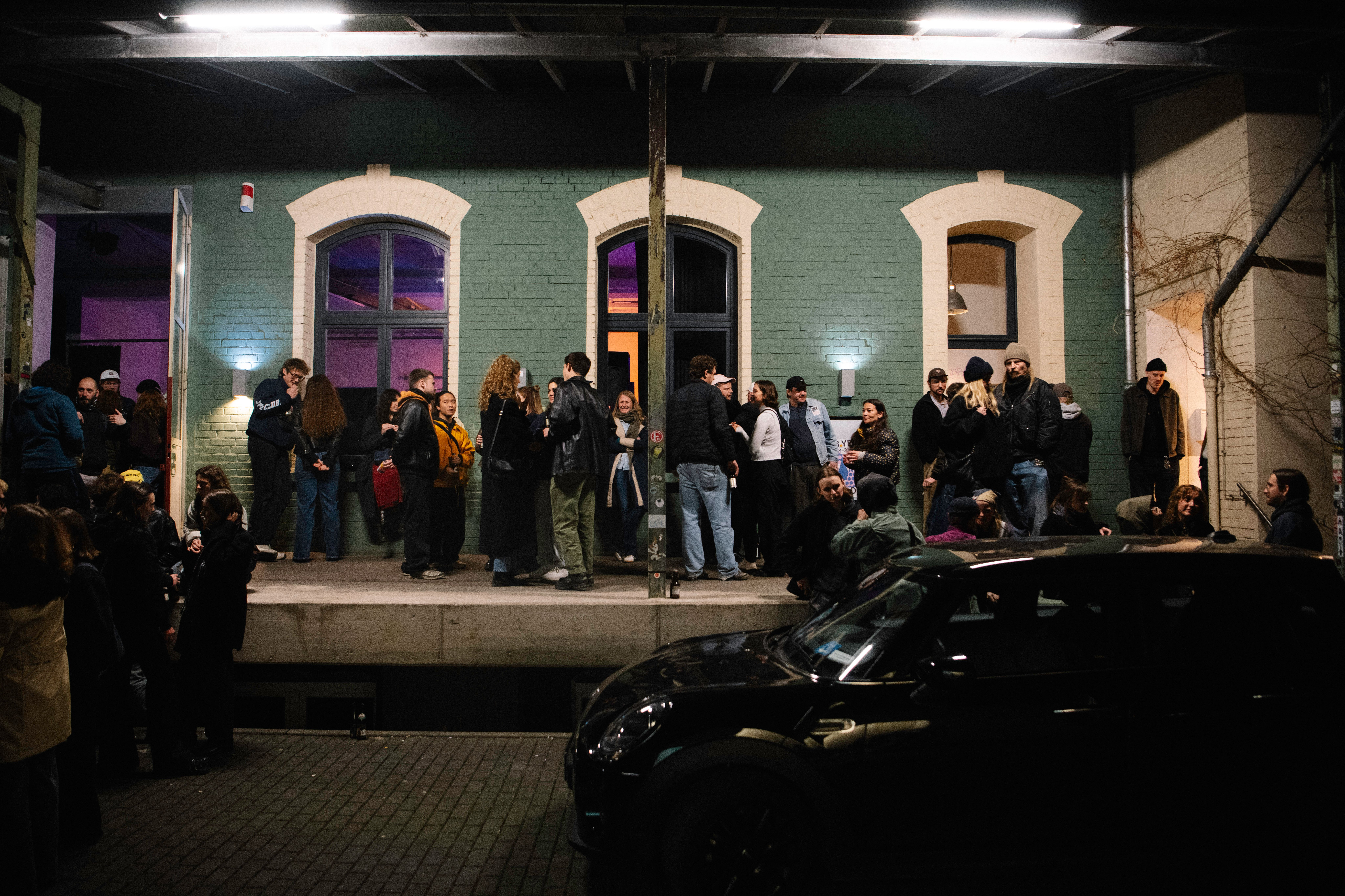 Callshop Radio Listening Bar: Soundtracks