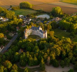 Mot d'histoire et visite libre du château et des extérieurs