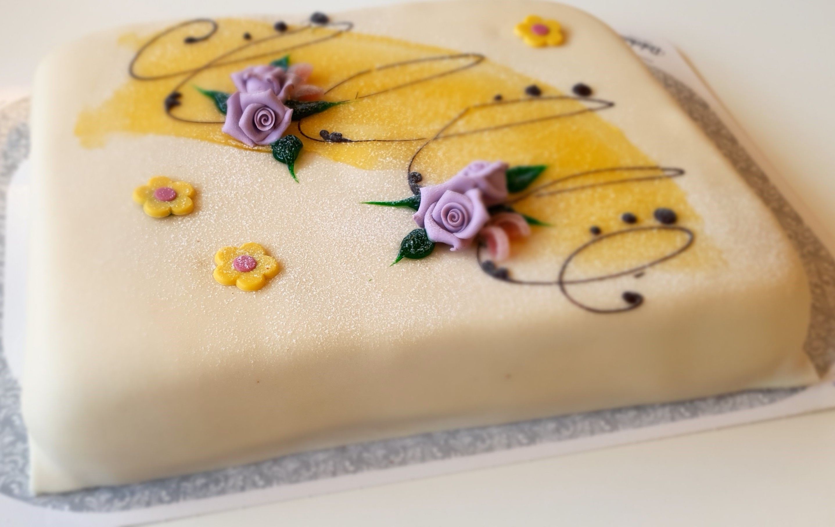 Marsipankake 30x40 cm