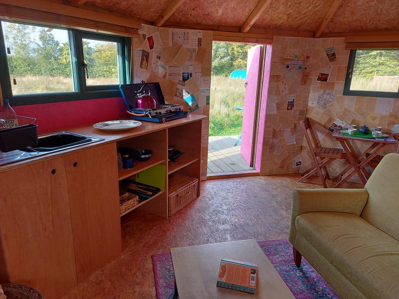 Buzzard Hobbit House at Greenhillock