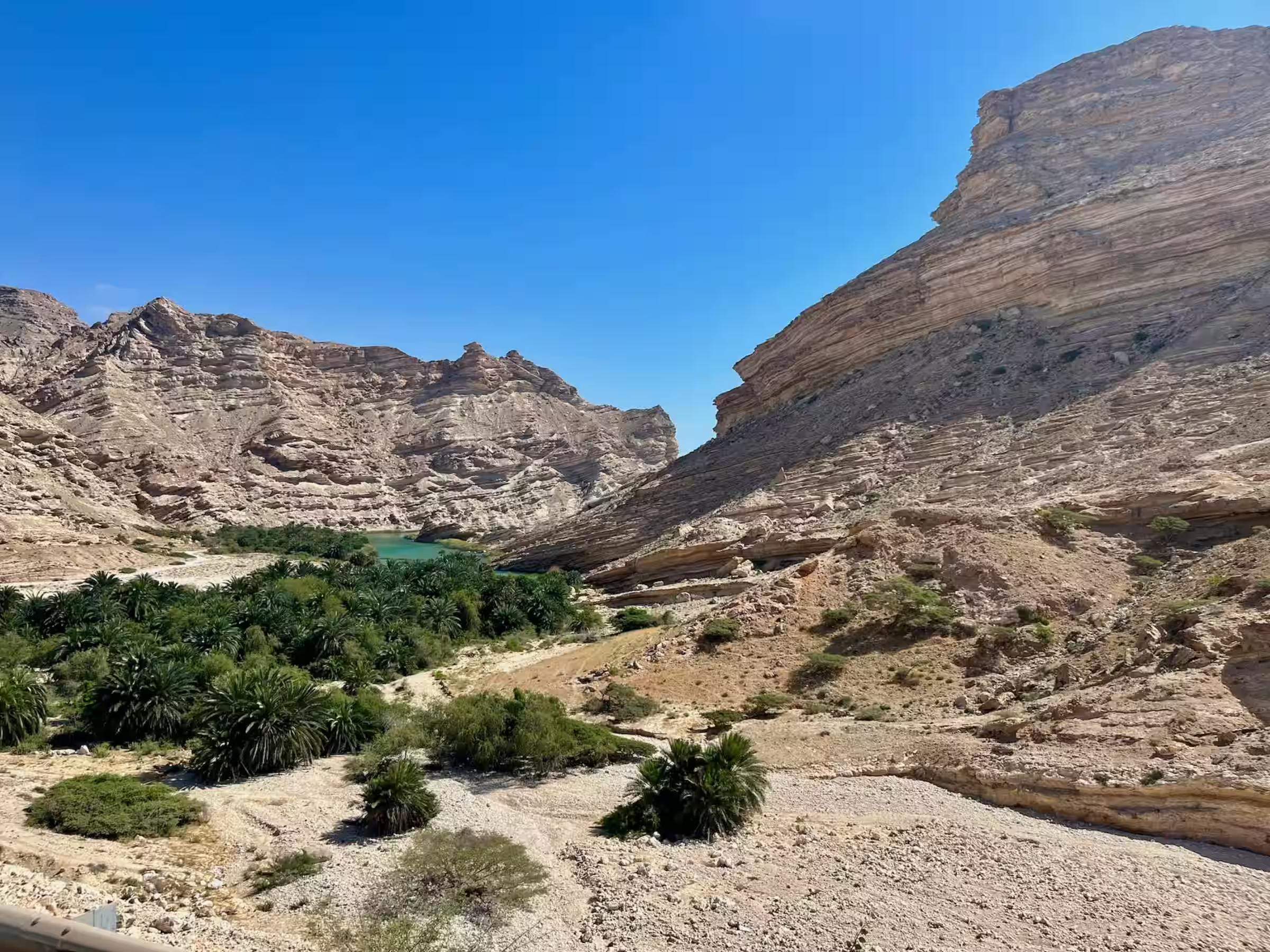 Muscat & Wadis private journey