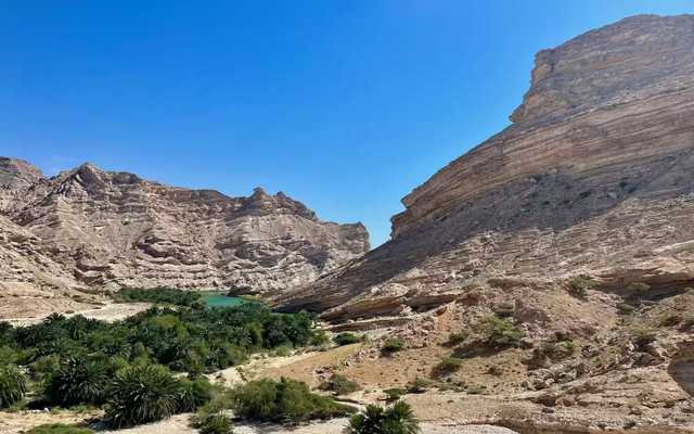 Muscat & Wadis private journey