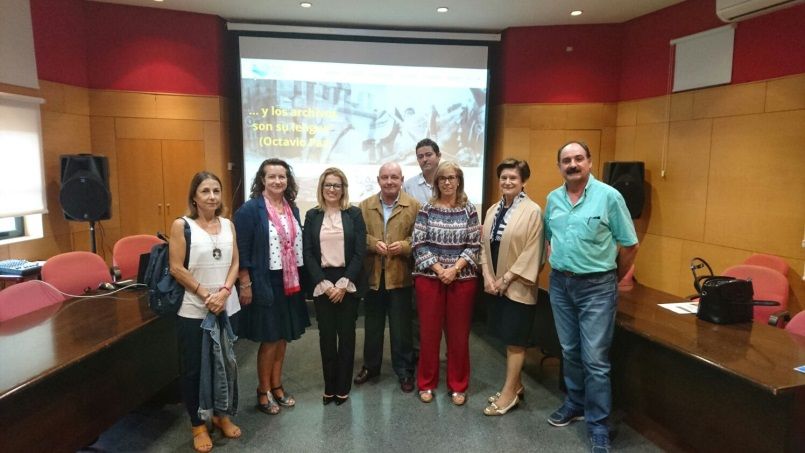 El portal del archivo municipal de El Molar