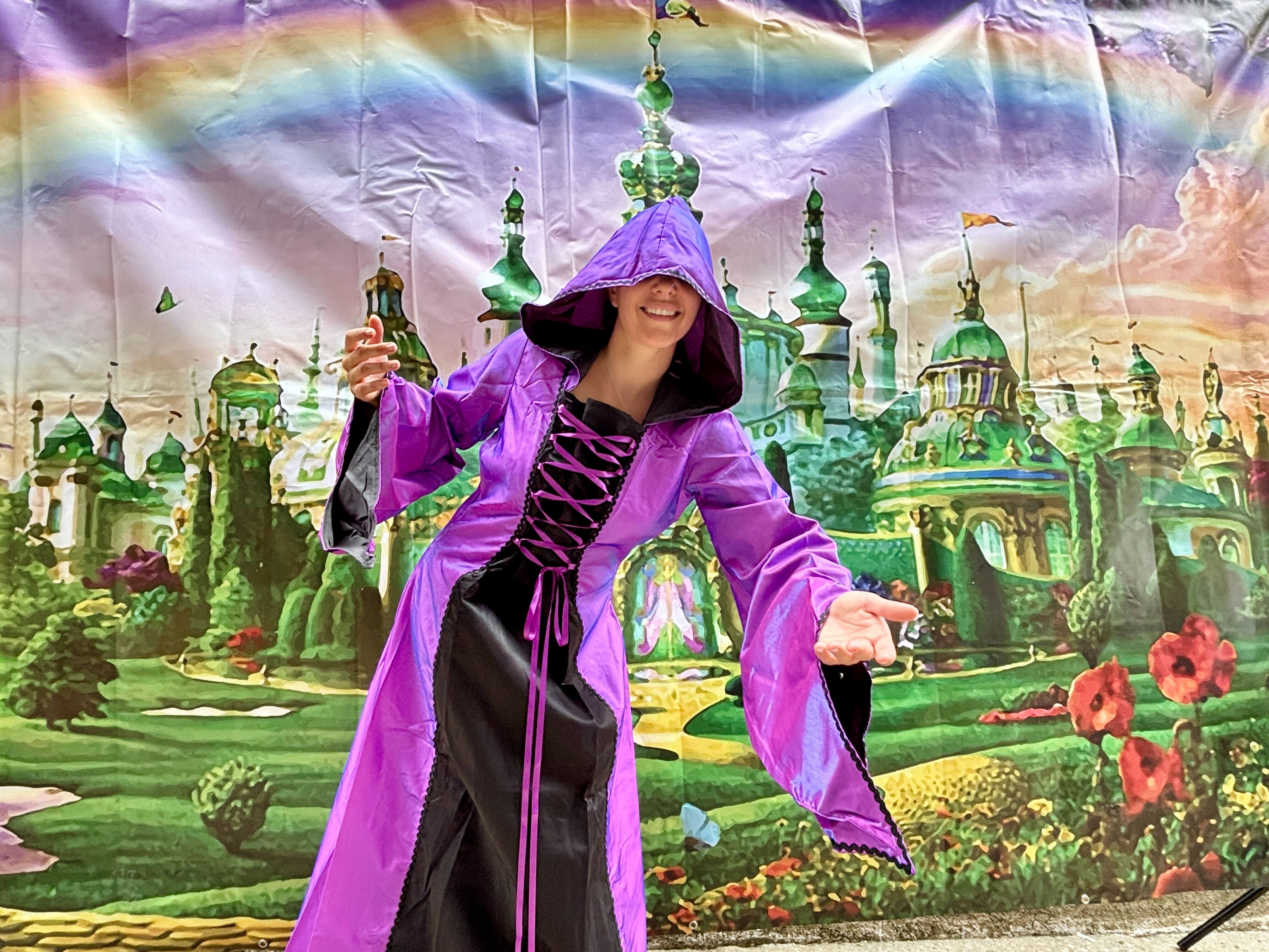 Luna's Light: An Oz Experience