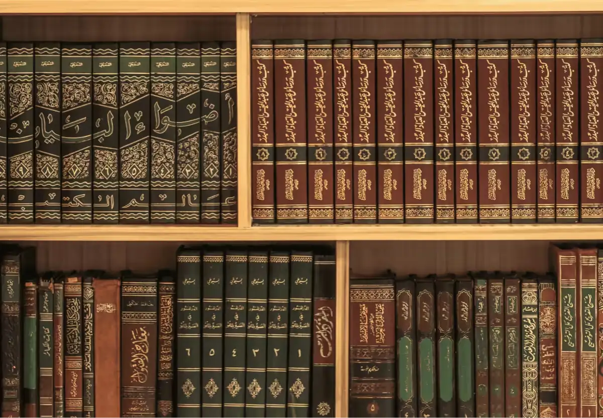 نظام إدارة المحتوى القرآني - يهدف المشروع إلى بناء نظام متكامل لإدارة المحتوى القرآني يتيح للمستخدمين الوصول إلى المصادر القرآنية بسهولة وفعالية، حيث يوفر منصة مركزية للمصادر القرآنية مثل التفاسير، النصوص القرآنية، والمكتبات البرمجية، مع آليات مدمجة لإدارة التحديثات وحقوق الملكية الفكرية.