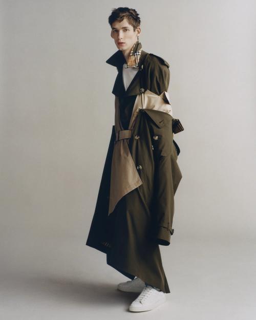Burberry thumbnail 6