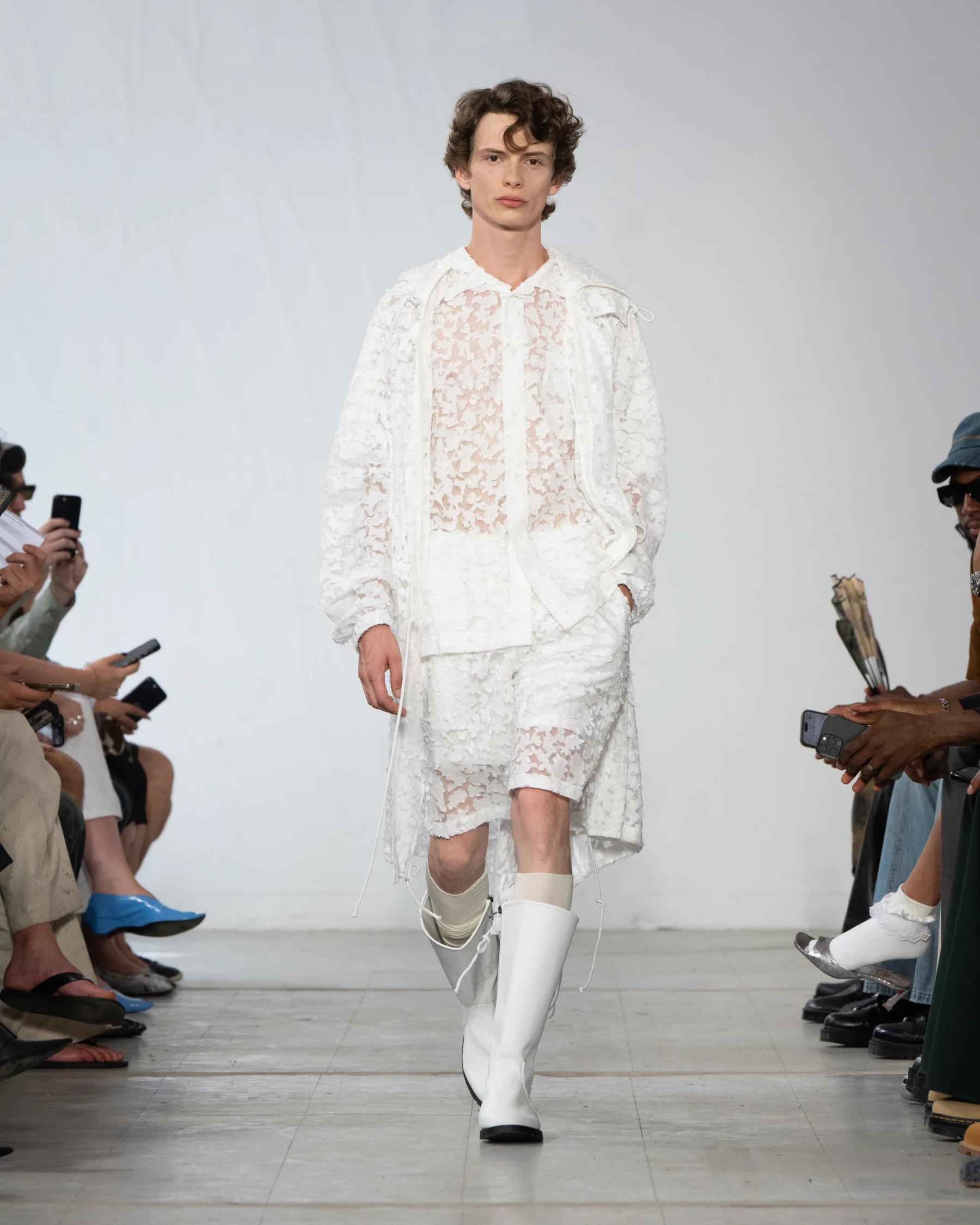 Feng Chen Wang 24
