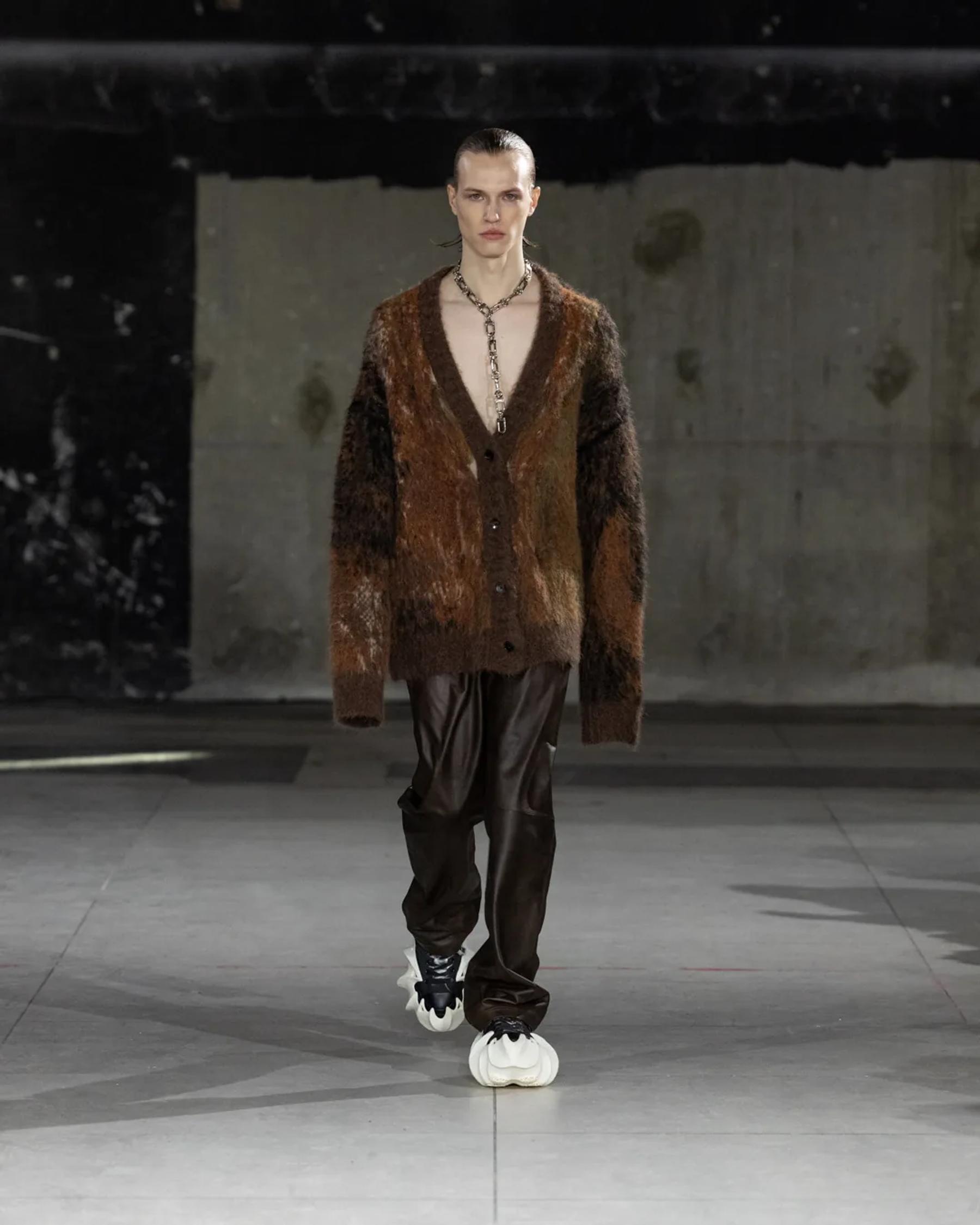 Feng Chen Wang 22