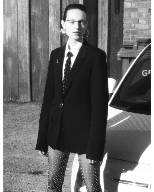 Re-Edition Magazine thumbnail 8