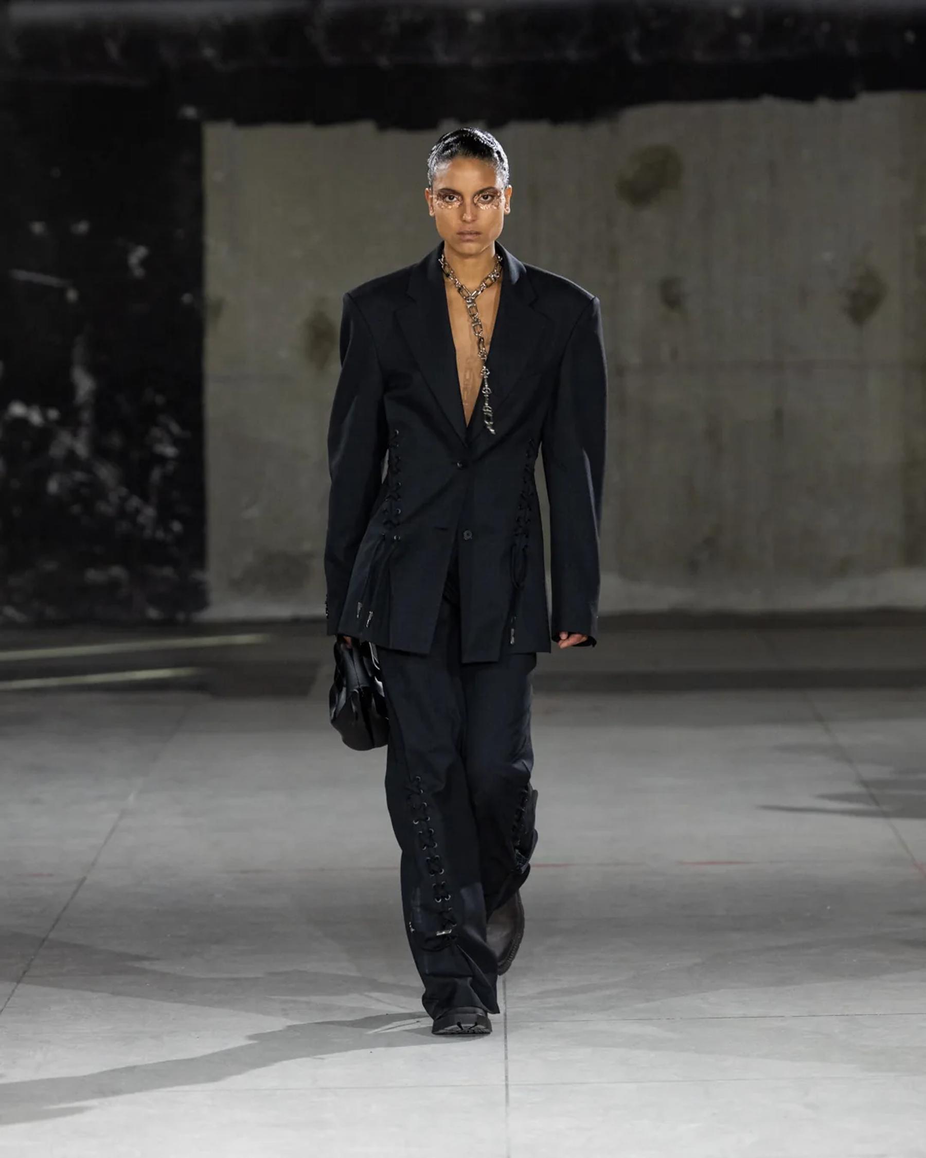 Feng Chen Wang 32