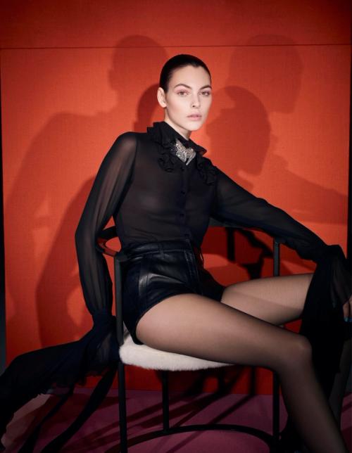 VOGUE CHINA thumbnail 4