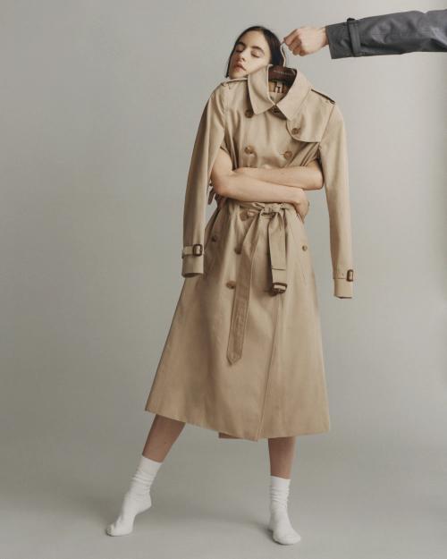 Burberry thumbnail 8
