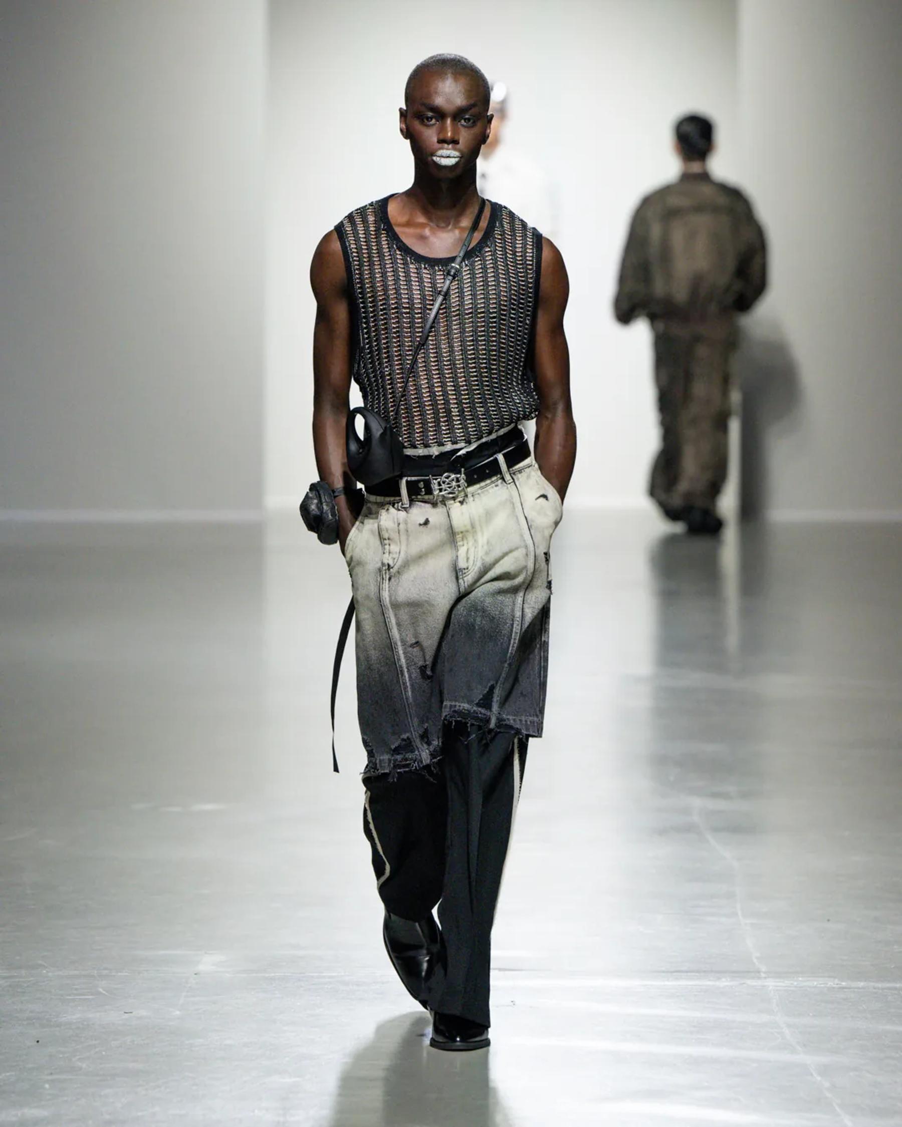 Feng Chen Wang 16