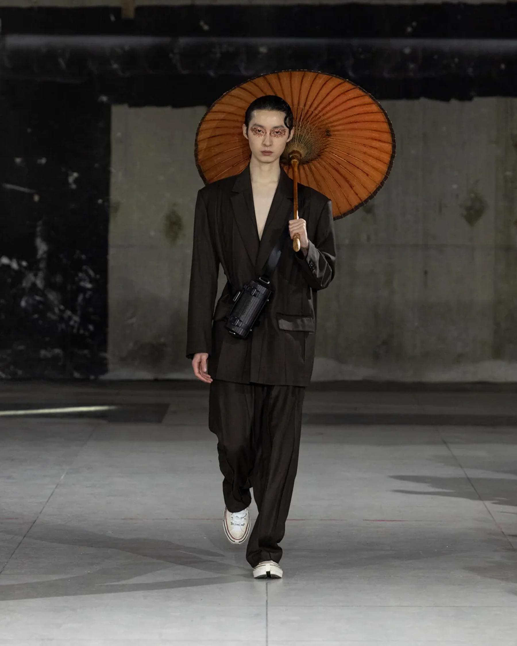 Feng Chen Wang 21