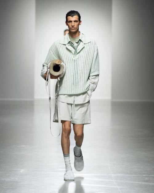 Feng Chen Wang thumbnail 1
