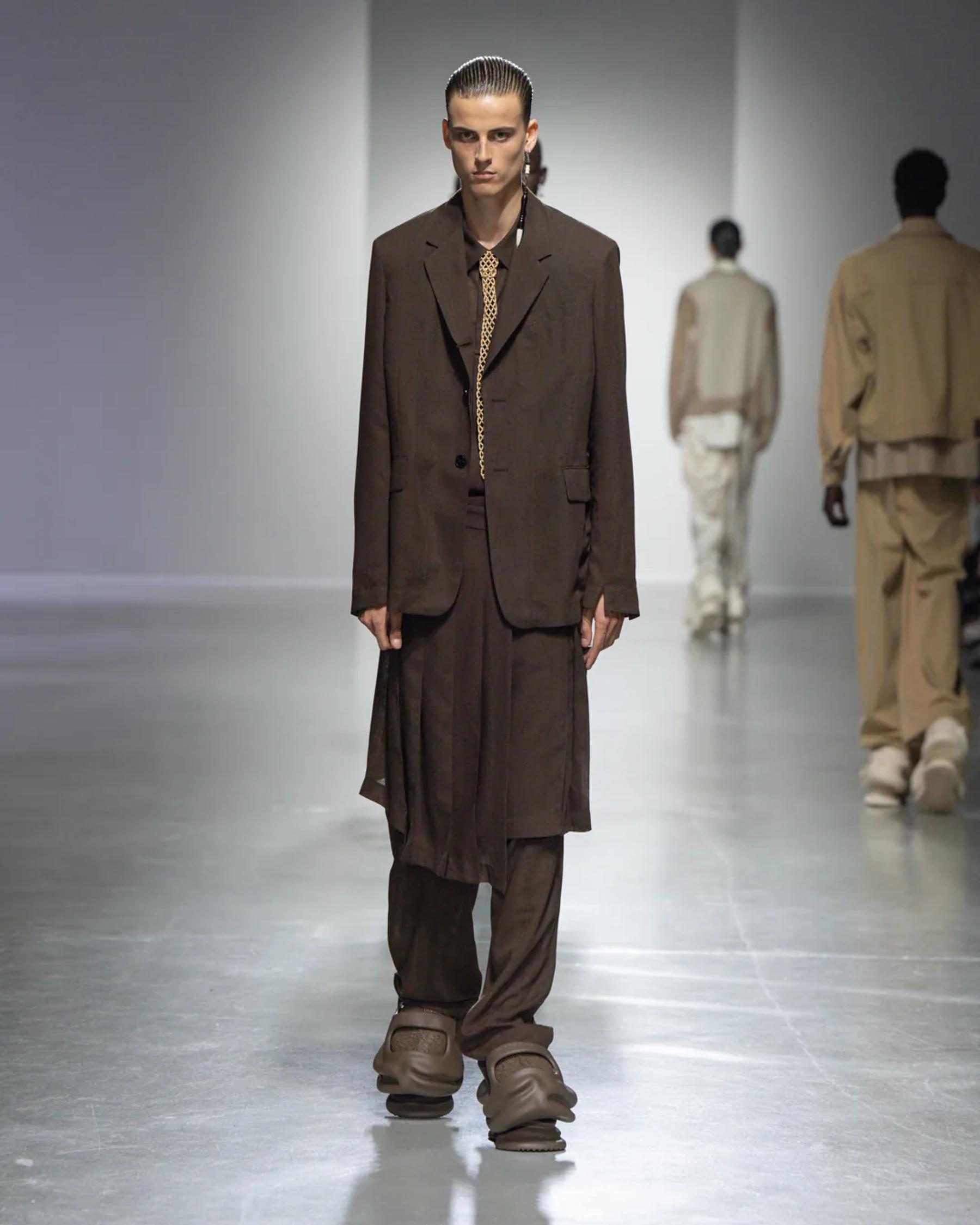 Feng Chen Wang 31