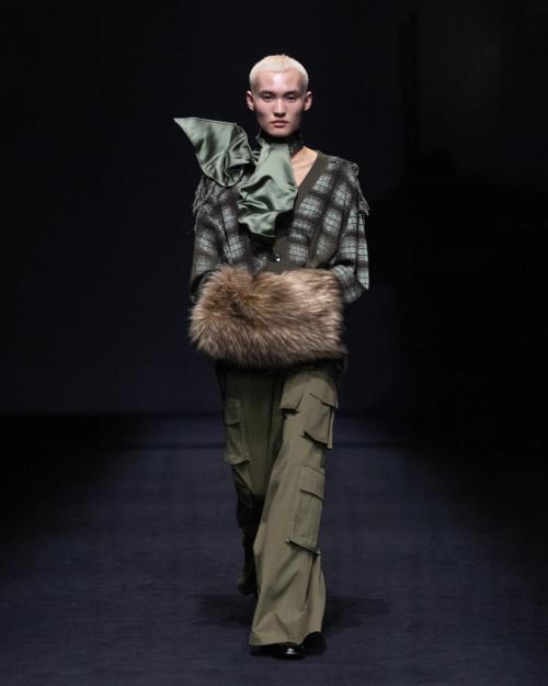 Feng Chen Wang thumbnail 4