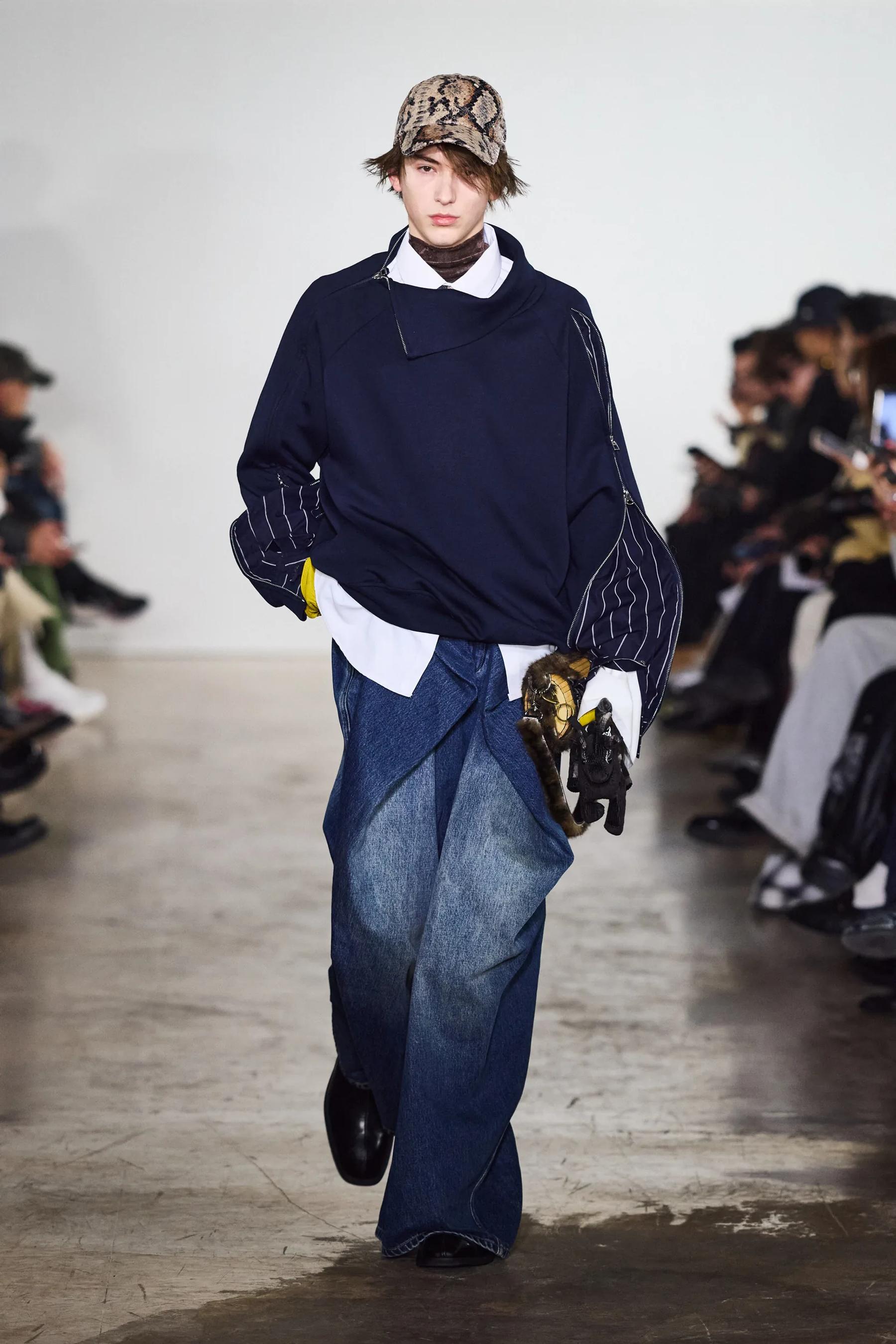 Feng Chen Wang 29