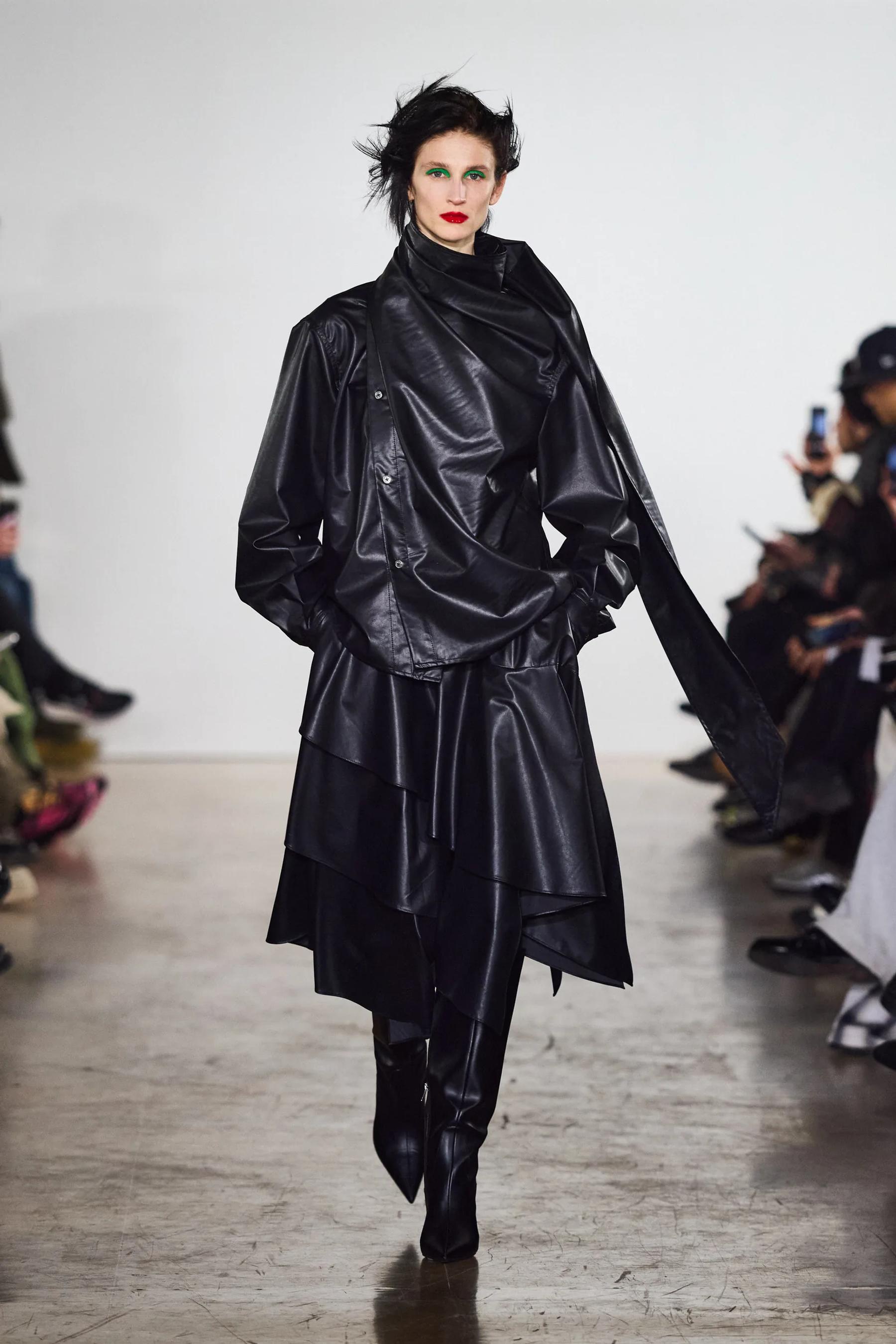 Feng Chen Wang 33