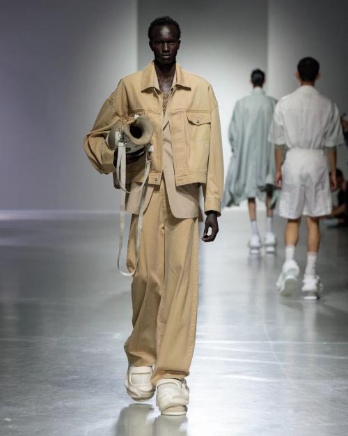 Feng Chen Wang thumbnail 29