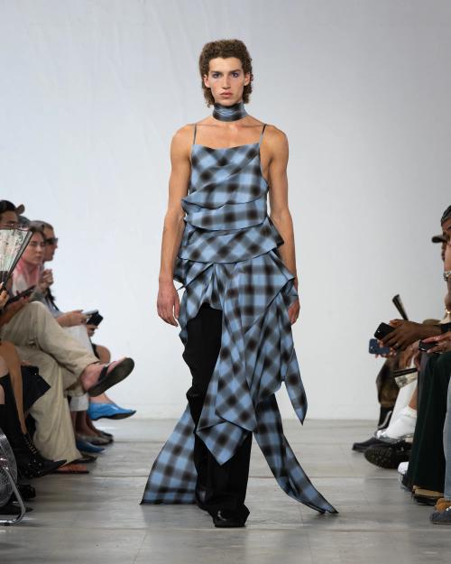 Feng Chen Wang thumbnail 4