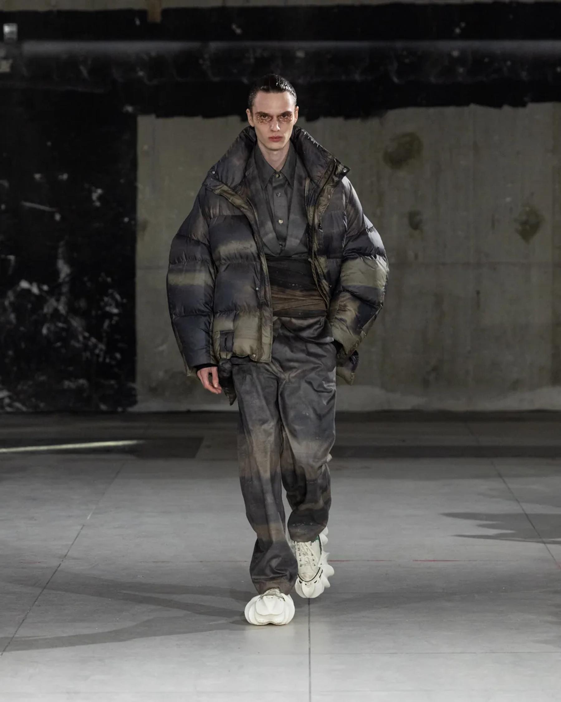 Feng Chen Wang 25