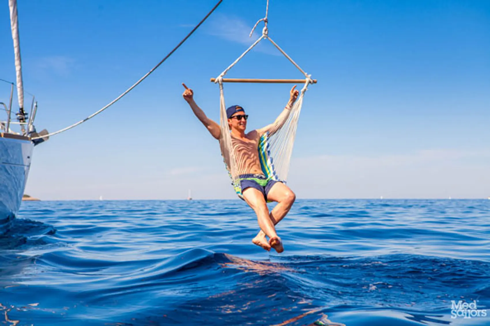 Sailing holidays - reducing the risks