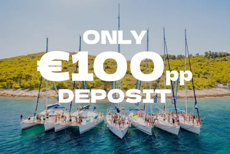 €100 deposit text over image of yachts in a bay