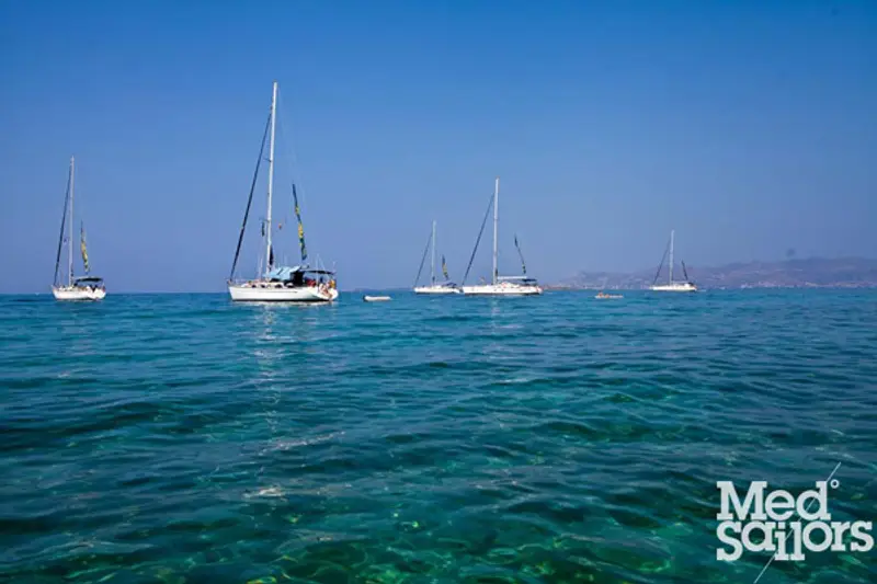 Sailing benefits - regenerate and renew on calm waters