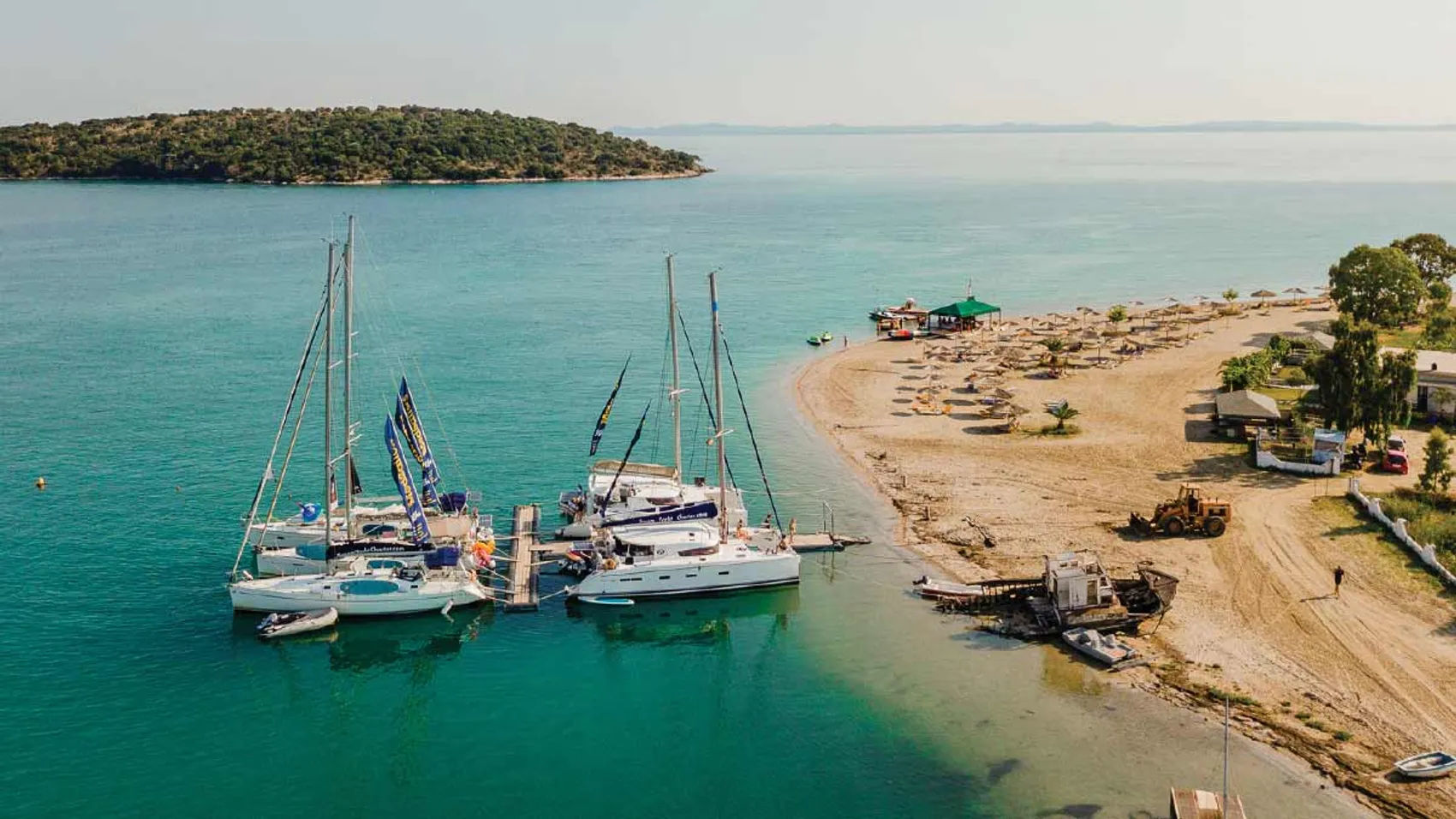 MedSailors yachts anchored at Iggy Beach