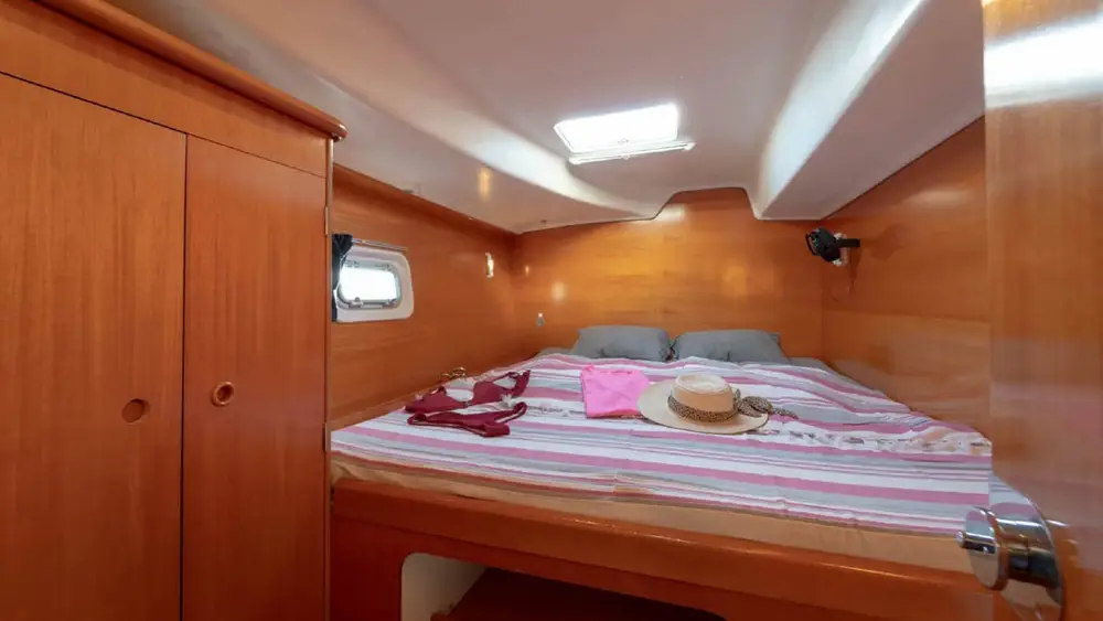 MedSailors catamaran double cabin