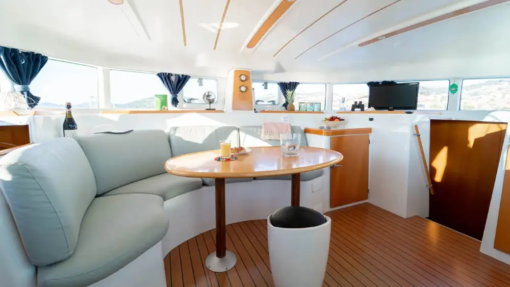 MedSailors catamaran saloon area