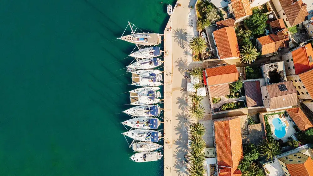 MedSailors yachts on the town quay in Stari Grad