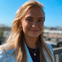 Bente van Den Bemd, M.D