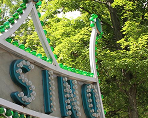 Casino Family Ride at DelGrosso's Amusement Park