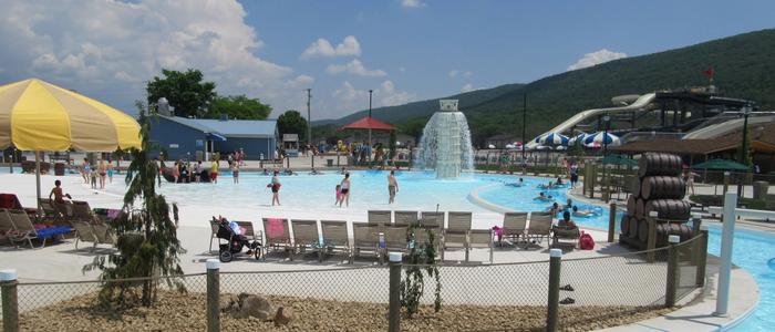 Guests enjoying the water attractions at Laguna Splash.