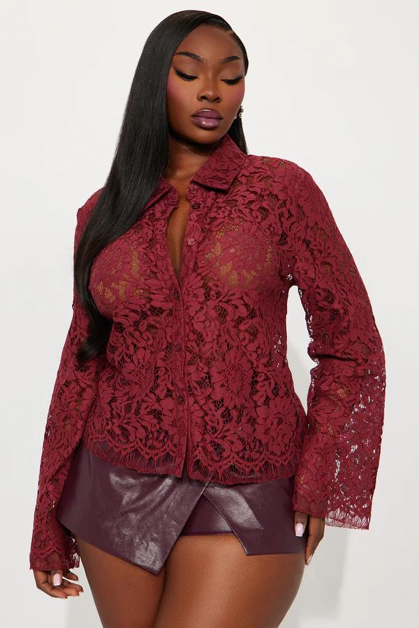 SHIRTS & BLOUSES collection