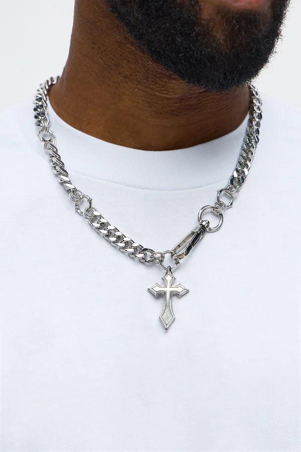 NECKLACES collection