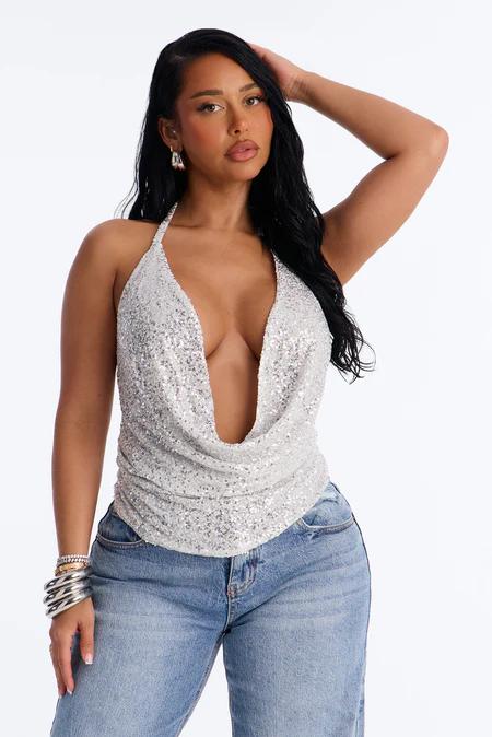 TOPS PARA SALIR collection