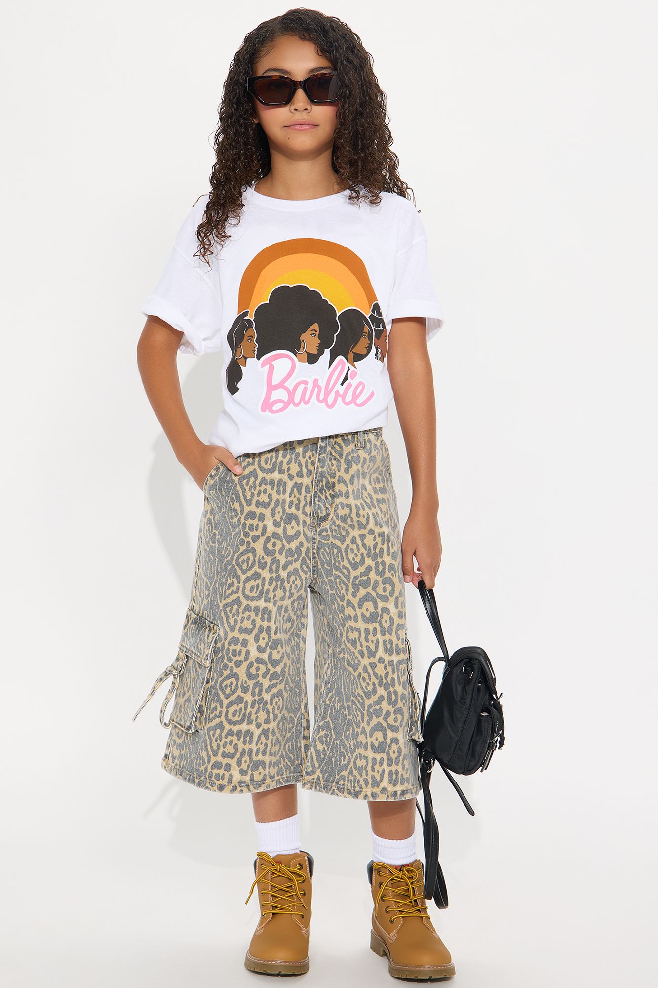 GRAPHIC TOPS collection