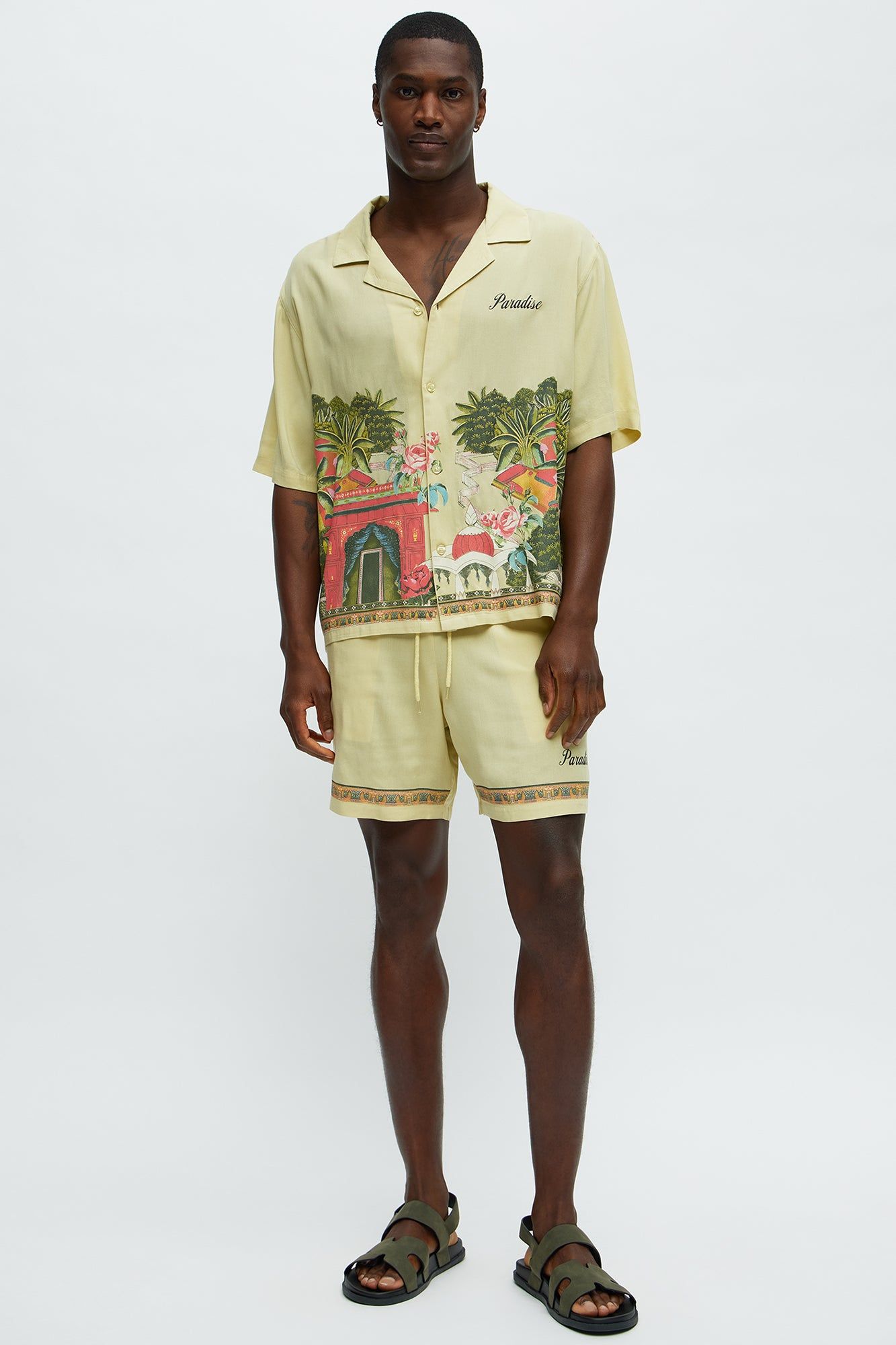VACATION SETS collection