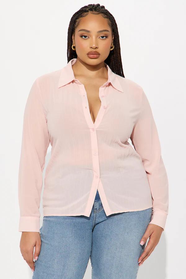 SHIRTS & BLOUSES collection