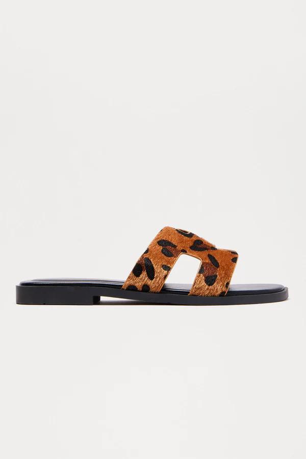 SLIP ON & SLIDES collection