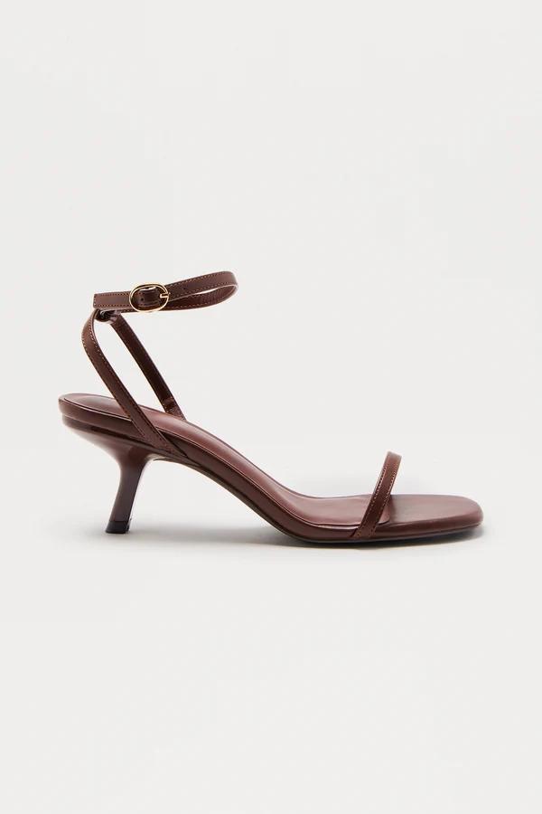KITTEN HEELS collection