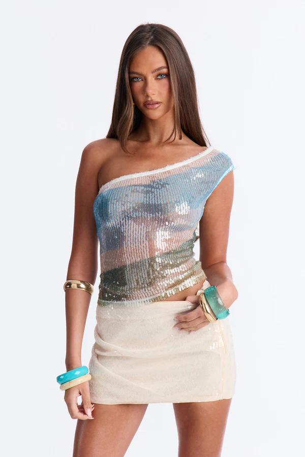 TOPS PARA SALIR collection