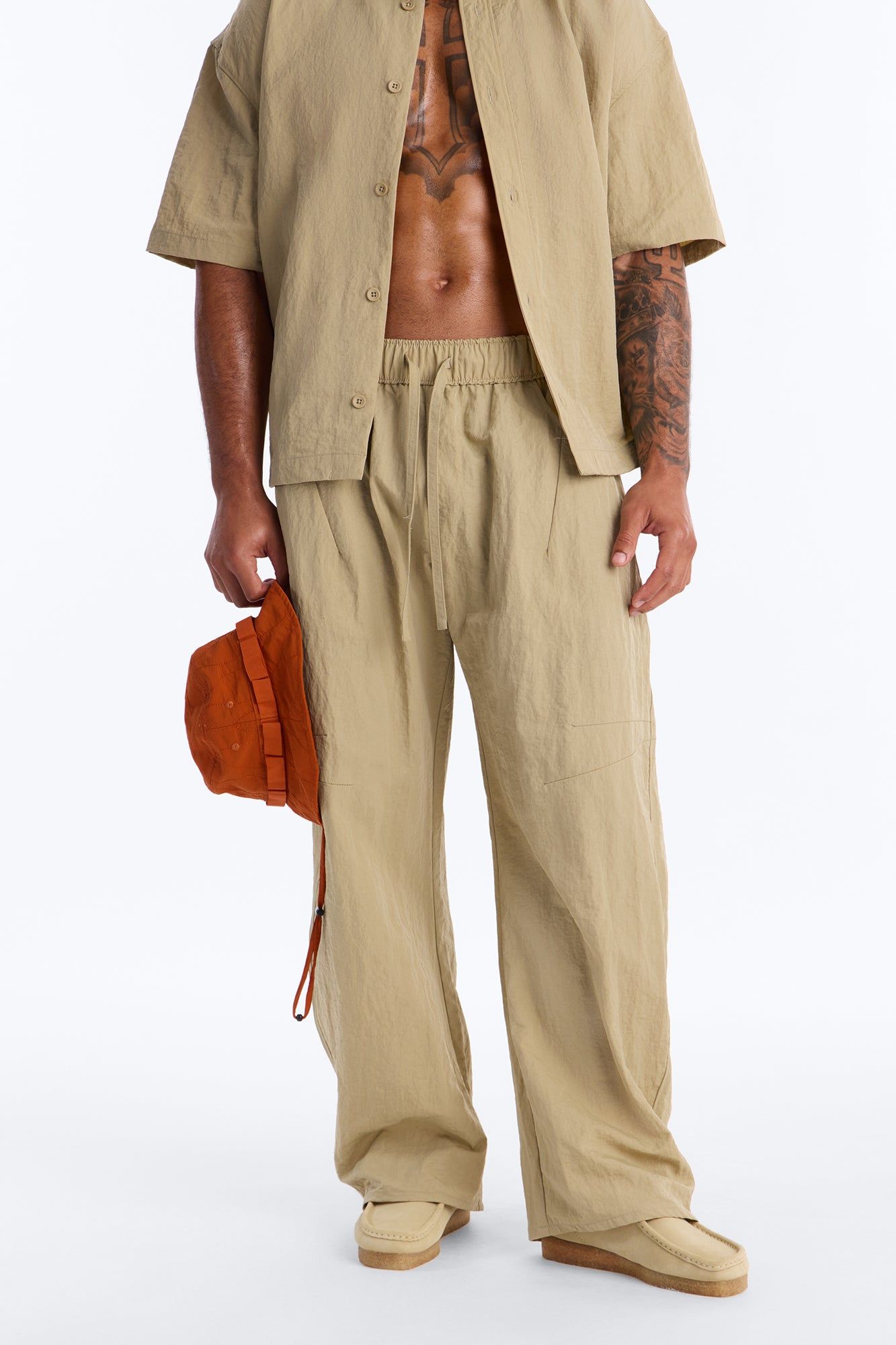 DRAWSTRING collection