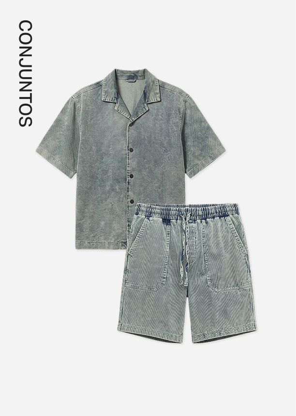 Conjunto a juego azul descolorido para hombre: camisa de manga corta y shorts de cordón a rayas. Descubre la moda de verano casual.