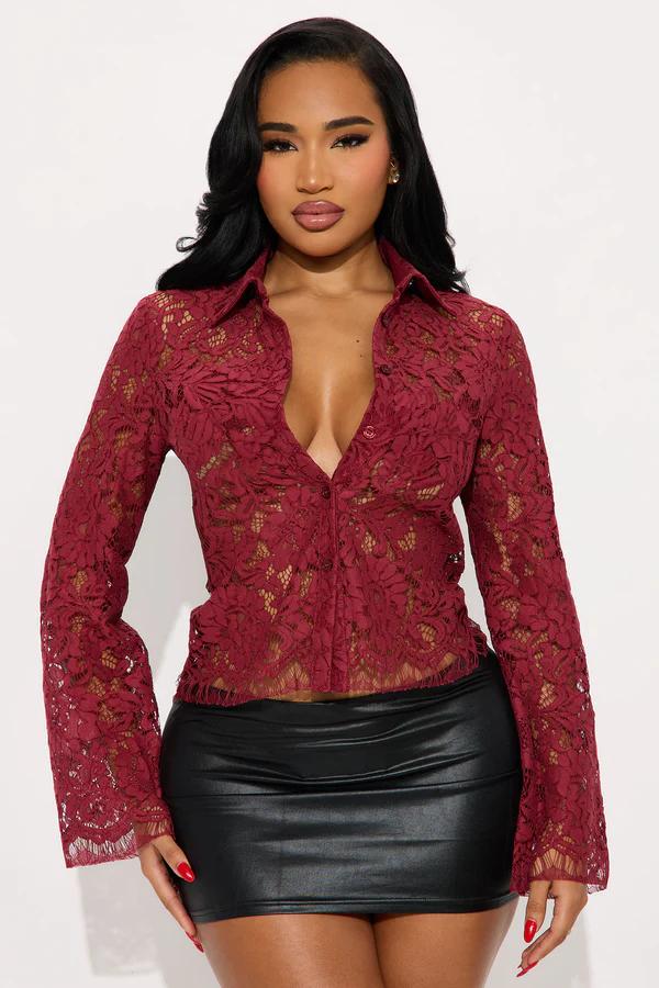 SHIRTS & BLOUSES collection