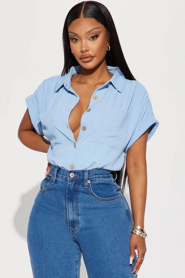 SHIRTS & BLOUSES collection